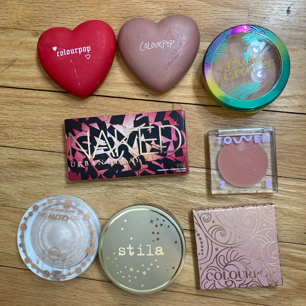 Urban Decay Naked Sin Eyeshadow Palette and Blush Bronzer Lot.